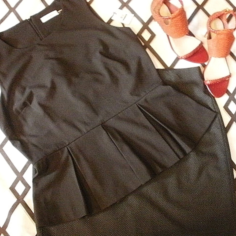 💋NWT | CALVIN KLEIN Peplum Sleeveless Top - L